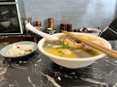 -曾笼笼牛肉饼