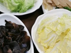 -天宜隆蘑菇宴火锅(石景山旗舰店)