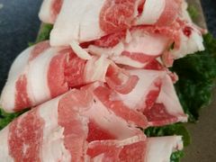 -茅草房·河畔园林火锅