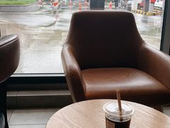 -星巴克臻选(莘庄仲盛店)