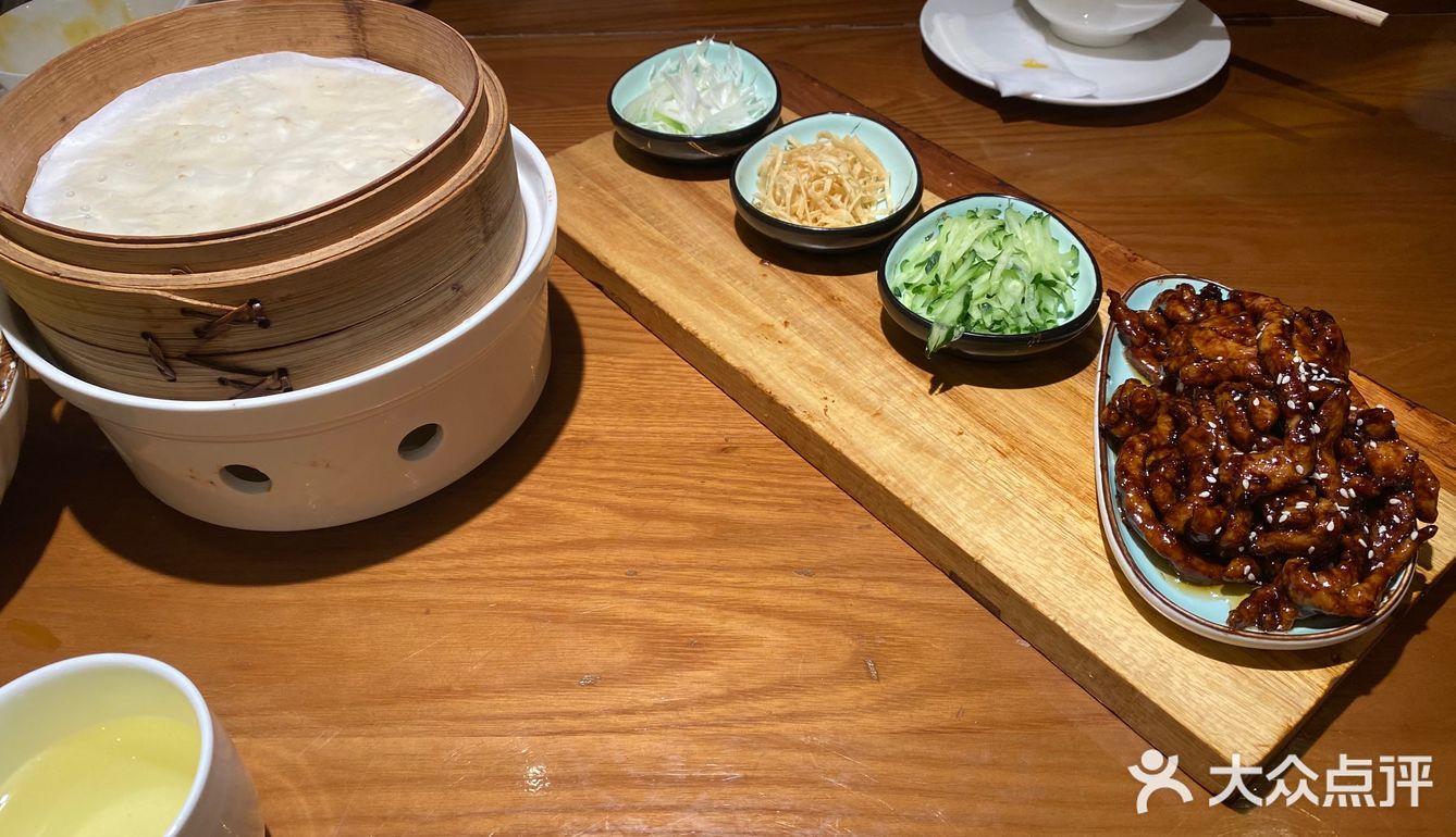 北国饭店，吃北方菜可以试试