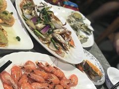 -四川小胡子海鲜(丁村万人海鲜广场店)