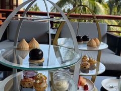 -亚龙湾喜来登·美景台大堂吧