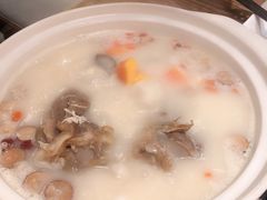 -拾味馆·浓鲜骨汤(光谷天地店)