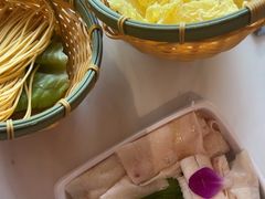 -喃喃椰·糟粕醋·椰子鸡火锅(七堡花园店)