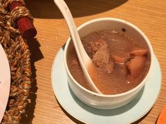 -渝信川菜 · 川味家常菜(财富购物中心店)