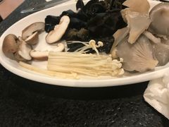 -湘肠香火锅店(团结湖店)