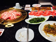 -猪啊牛呀羊啊铜盘烤肉(正大广场店)