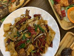 -小河公主秘制烤羊腿(小绿谷店)