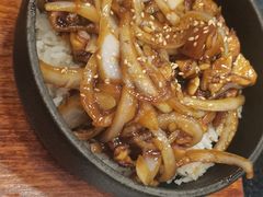 -臻牛烤肉