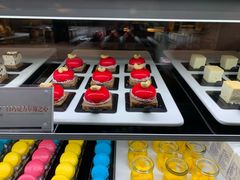 -半岛翡丽海鲜自助餐厅(观风亭店)