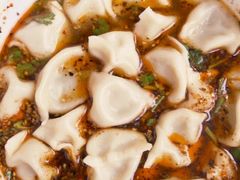 酸汤牛肉水饺-回坊马二饺子馆