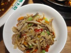 -费大厨辣椒炒肉(万家丽一店)