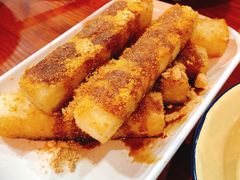 -爆炸头阿姨小四川正宗川味小吃(无任何分店)