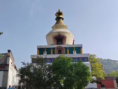 -塔尔寺景区游客服务中心