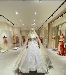 -南京宝娜嫁衣婚纱礼服馆(中央路店)