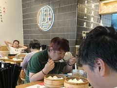 -馋三尺蟹粉小笼(人民广场店)