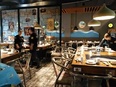 大堂-马路牙子地桌烤肉(工体店)