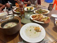 -岛中岛·海鲜大排档·万宁老字号(东澳店)