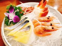 -青瓦餐厅·生鱼片·韩园烤肉(西塔店)