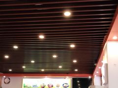 大堂-化州大众美食城(宝安老牌店)
