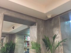 -HIGH FIVE哈福手工汉堡(桂林路店)