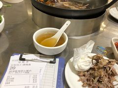 -胡须佬鸡煲四季火锅店(石厦西村直营店)