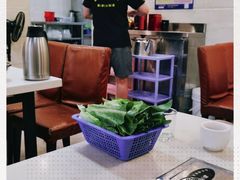 -胡须佬鸡煲四季火锅(龙珠大道店)