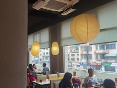 -莲餐厅·湖北菜·潜江小龙虾店(愚园路店)