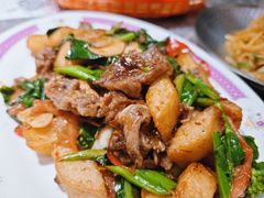 -禄婶鸡煲·打边炉