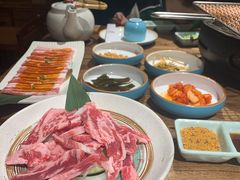 -明洞阿姨·韩式酱蟹烤肉·创意料理(三元桥店)