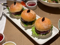 -佐度王子扒房(爱建卓展店)