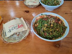 -手擀菠菜面(西康路店)