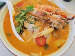 酸辣冬阴功海鲜汤檬粉-美奈小馆·越南料理(中航城君尚购物中心店)