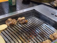 -臻牛烤肉