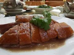 -东豪园林海鲜酒家(南港路辅路店)
