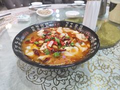 -醉美云南·云南菜主题餐厅(昆明站北京路双龙商场店)
