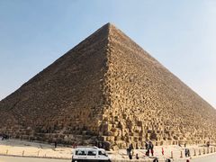 -吉萨金字塔群