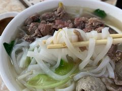 -华威达牛庄(黄埔大道西店)