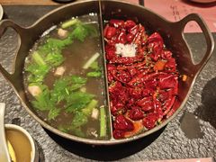 草本鸳鸯锅-盡膳口福跷脚牛肉火锅(晶耀前滩店)