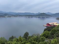 -千岛湖忆湖度假酒店(中心湖景区店)
