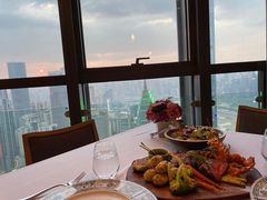 靠窗位-解放碑威斯汀酒店-知味国际美食餐厅