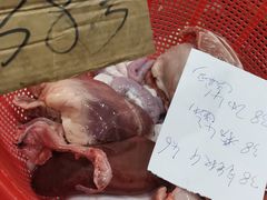 -标记美食新鲜猪杂(兴南大道店)
