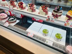 -花花卷卷·鲜食蛋糕(静安久光百货店)