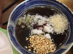 -包整·丝娃娃(一览甲秀楼风景店)