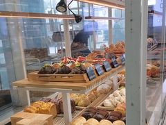 -焙丽拾光(麦凯乐直营店)