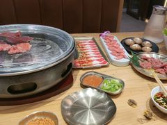 -青瓦餐厅·生鱼片·韩园烤肉(西塔店)