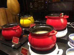 -四海一家自助餐(益田假日广场店)