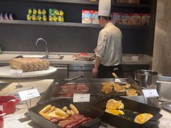 -筠咖啡西餐厅(上海国展宝龙丽筠酒店)