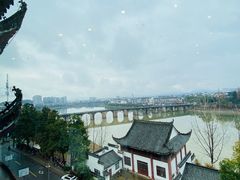 -披云山庄